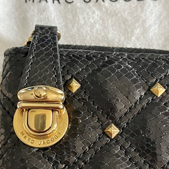Authentic Marc Jacobs Python embossed gold studs shoulder bag and wallet. - Picture 9 of 15
